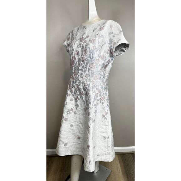 NWT Rickie Freeman Teri John Floral Jacquard A-line Dress Silver Size 10 $495 - Picture 3 of 7